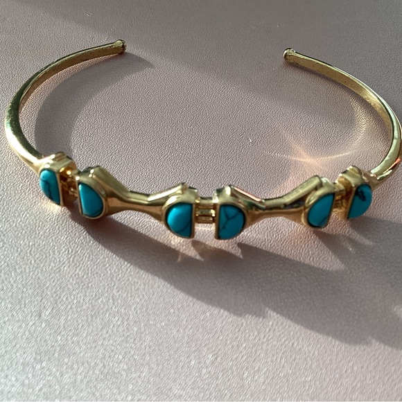 Stella & Dot Turquoise Stone Cuff - Picture 8 of 8